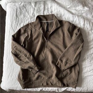 Men’s Lululemon Steady State sweatshirt